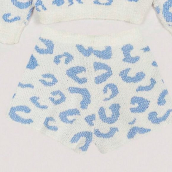 Leopard Print Loungewear sweater & shorts set - Picture 5 of 5